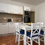 Mp Apartment *